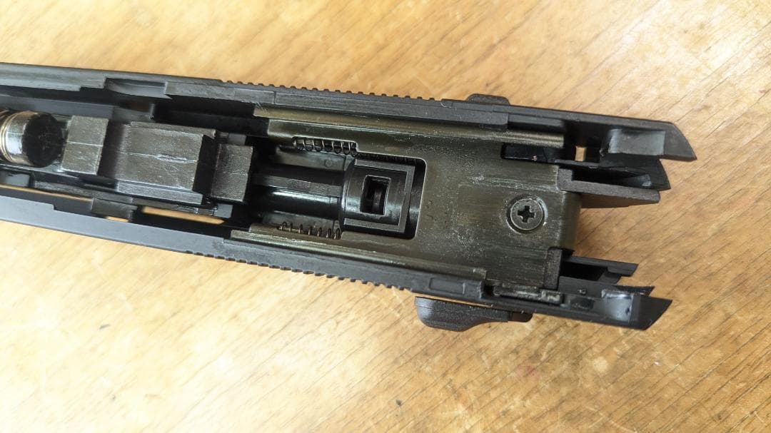 東京マルイ M92F ガスブローバック 美品 18才