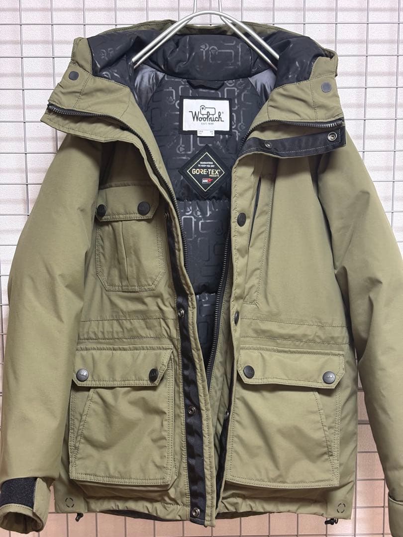 【極美品】ウールリッチ ダウンジャケット GORE-TEX カーキ