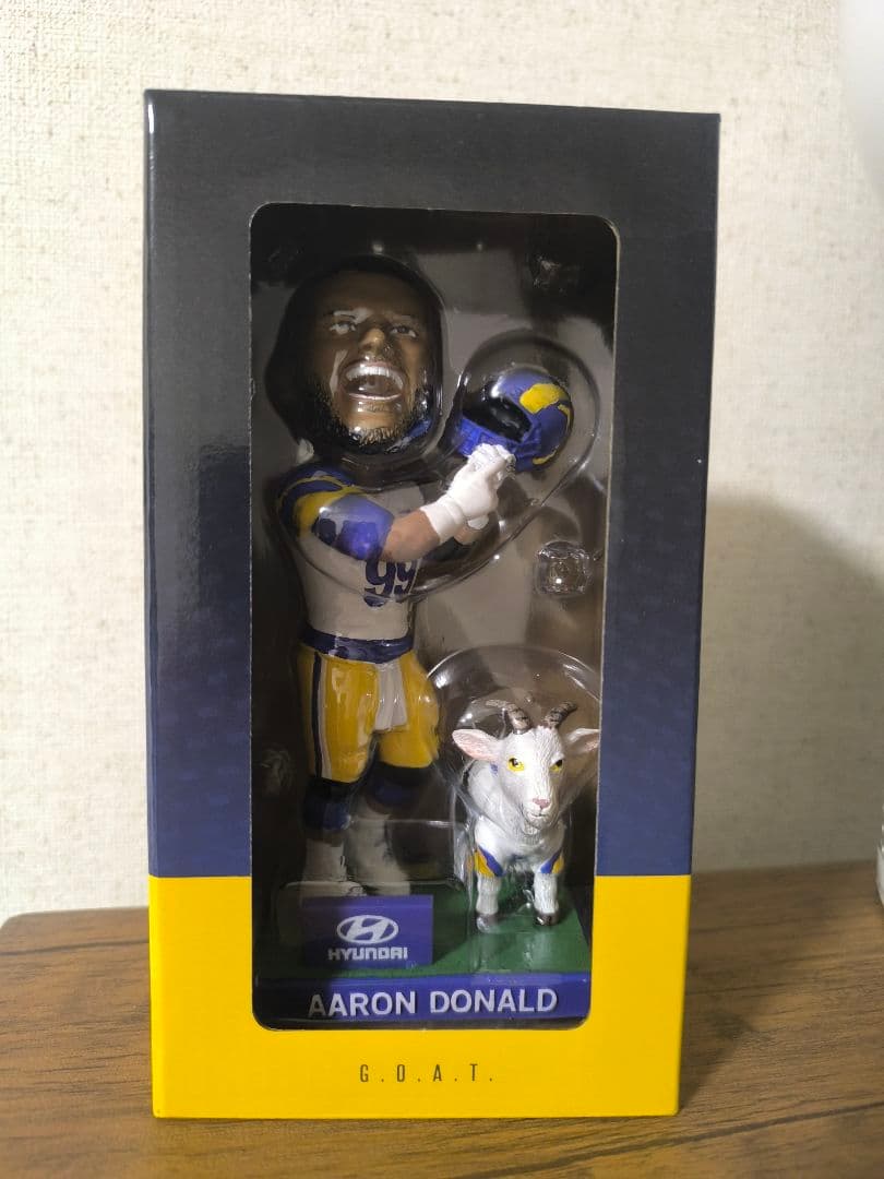 アーロン・ドナルド ボブルヘッド フィギュア