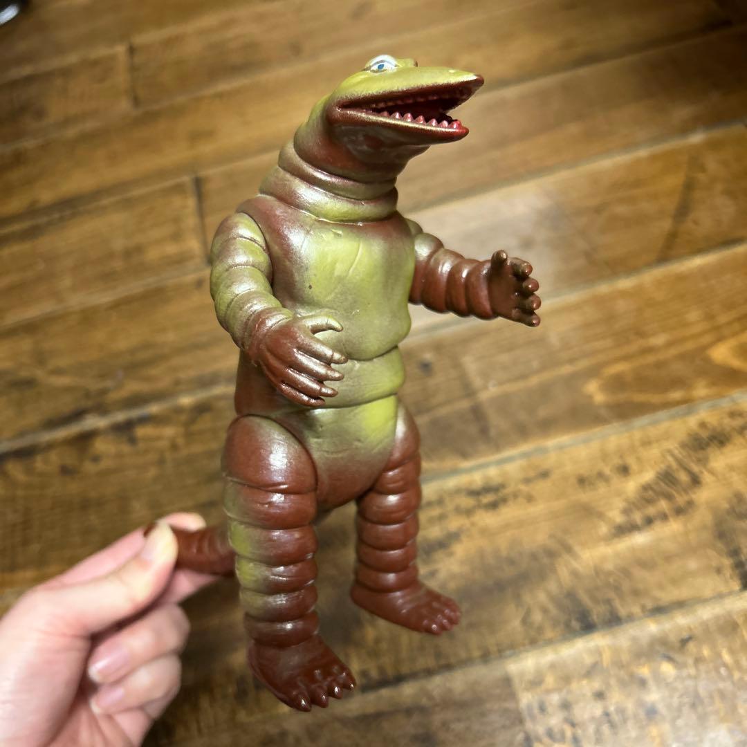 怪獣ソフビ　まとめ売り