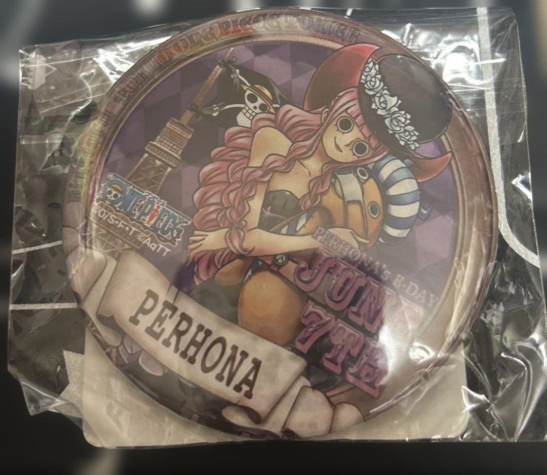 東京ワンピースタワー　ペローナ　バースデー缶バッジ