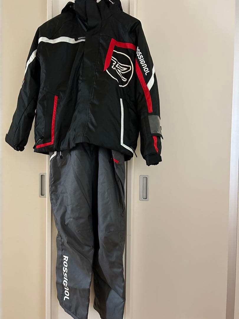 ロシニョールROSSIGNOL☆スキーウェア☆上下セットセットアップ150㎝