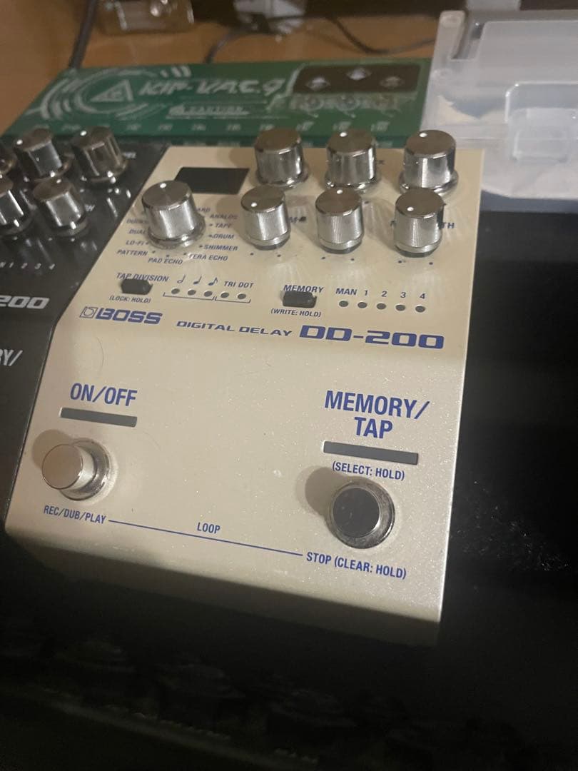 BOSS DD-200 デジタルディレイ