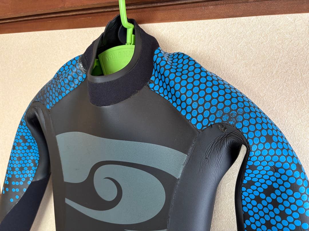 blueseventy ブルーセブンティー pivotウェットスーツ （SMT）