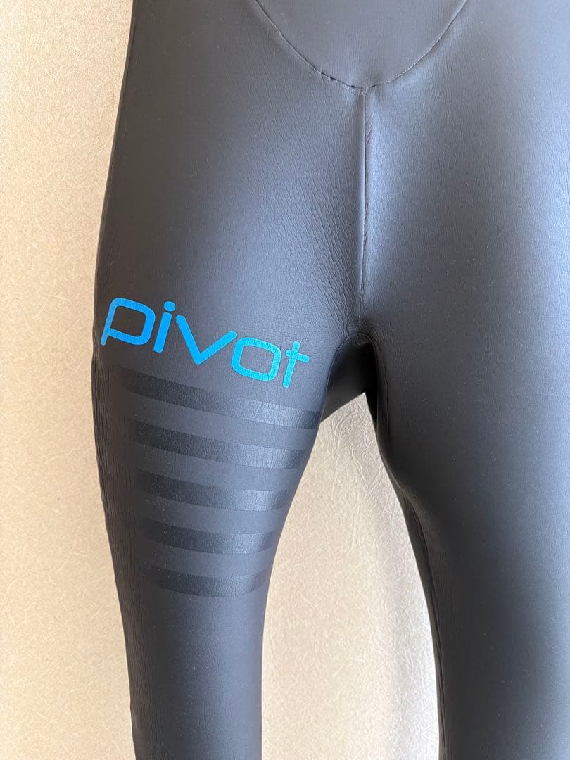 blueseventy ブルーセブンティー pivotウェットスーツ （SMT）