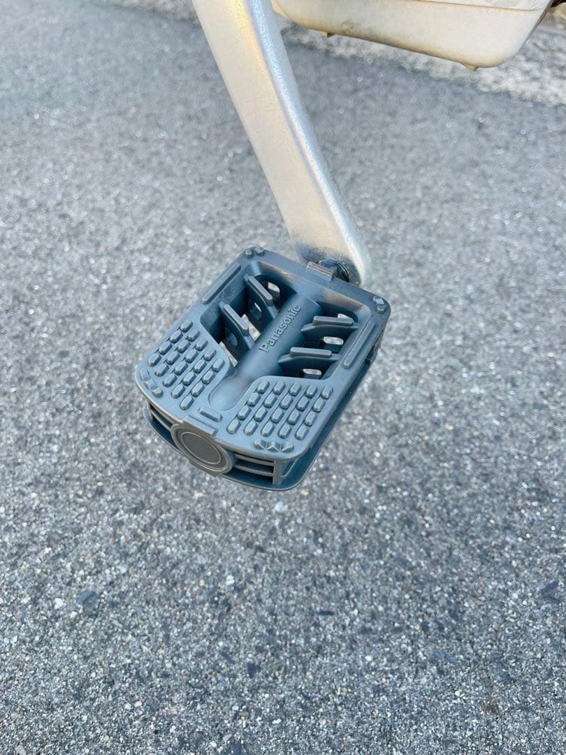 SANYO eneloop bike 電動アシスト自転車 26インチ　大阪引取り