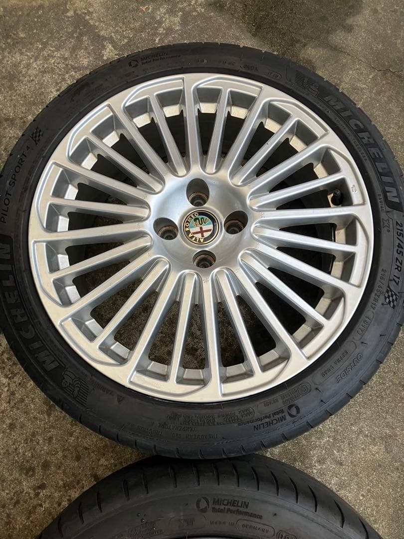 アルファロメオ　ミト　レガーレ　ホイール・タイヤ　セット　希少