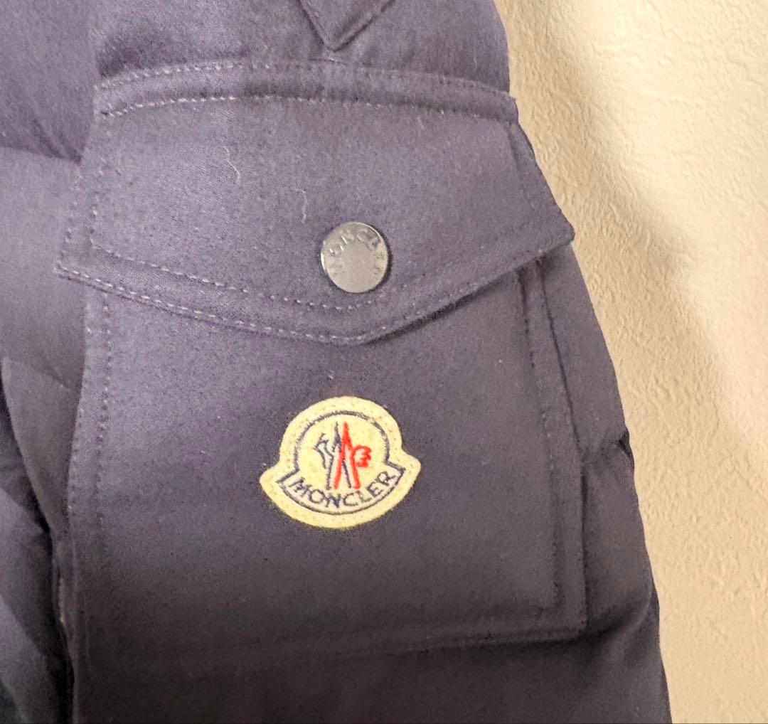 お値下げ依頼　【美品】MONCLER モンジュネーブル　ネイビー