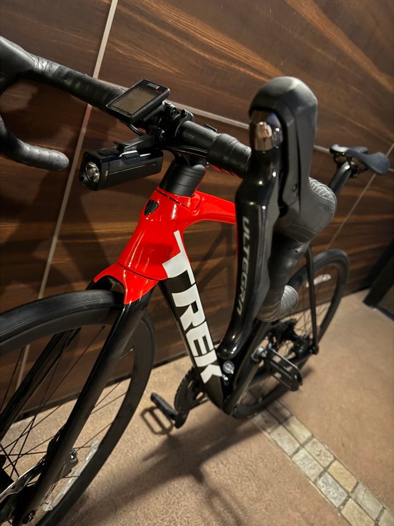 TREK トレック エモンダ SL6 disk pro 2022年　ロードバイク
