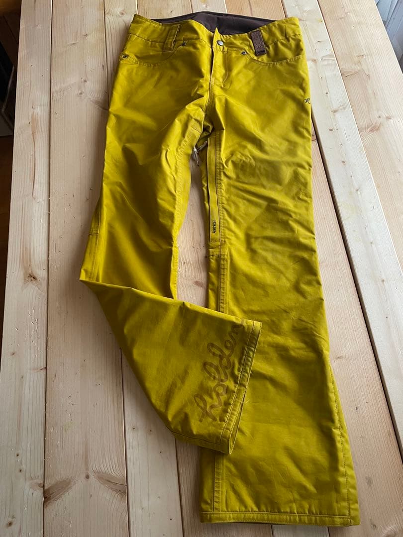 ARGトップス＆HOLDENボトムス【L】美品上下セット＋おNEWビーニー付