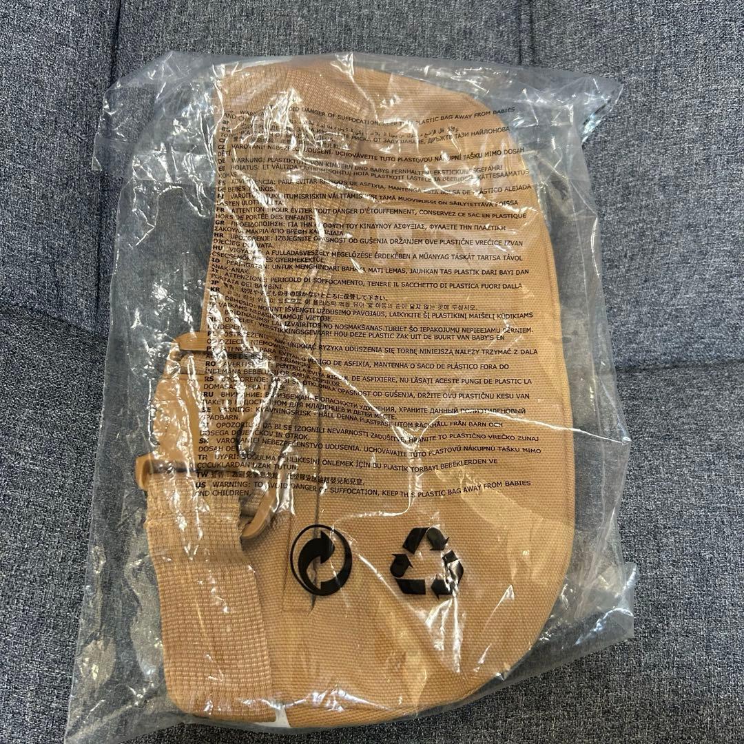 【未開封】FONDATION LOUIS VUITTON ウエストバッグ