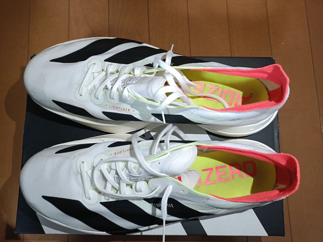 スパイク・シューズ adidas LIGHTSTRIKE PRO 4 26.5cm