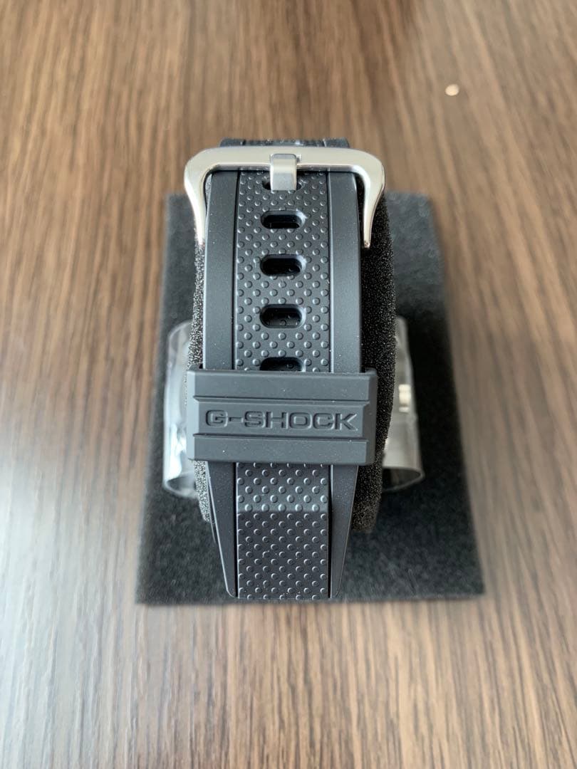 【新品】定価6万円 CASIO G-SHOCK GST-B100 電波ソーラー