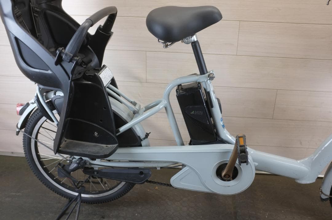 ムギ )ブリヂストBikkeポーラ　20インチ　3段　8.9Ah充電器あり