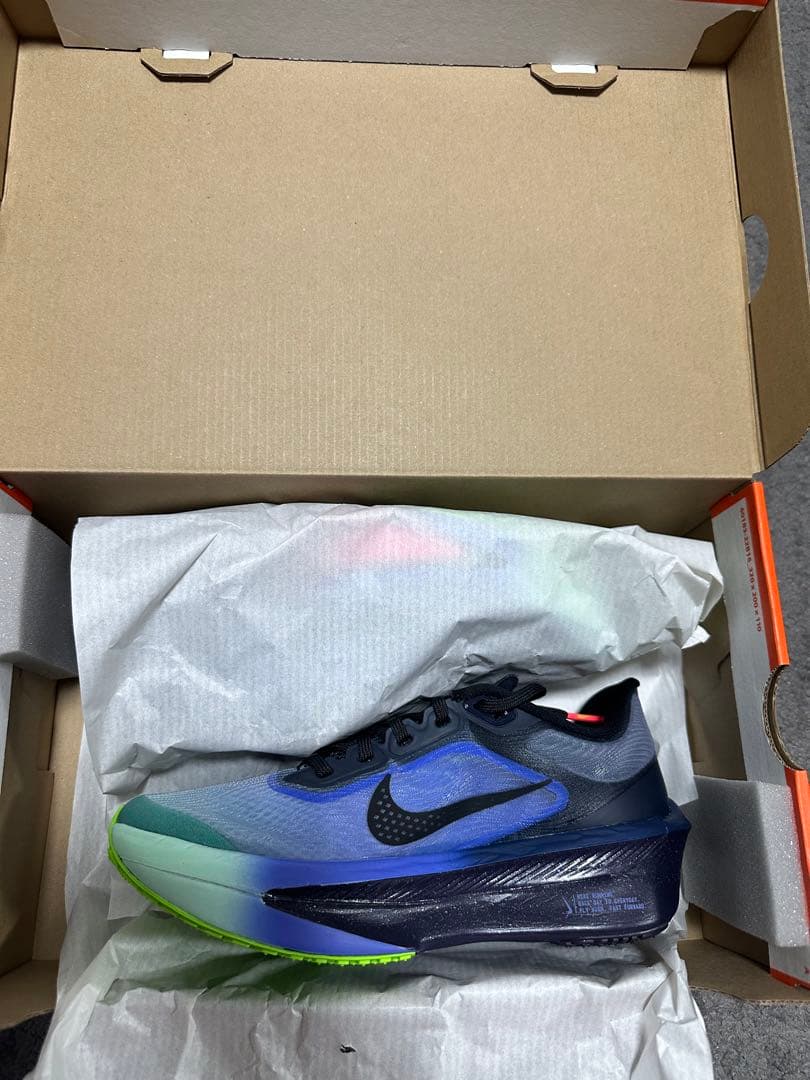 新作ナイキ ズーム フライ 6 23.5センチ