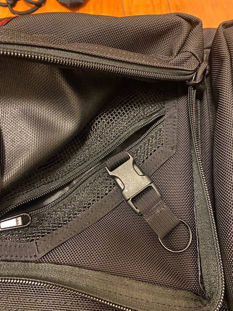 BRIEFING ネオトリニティライナー