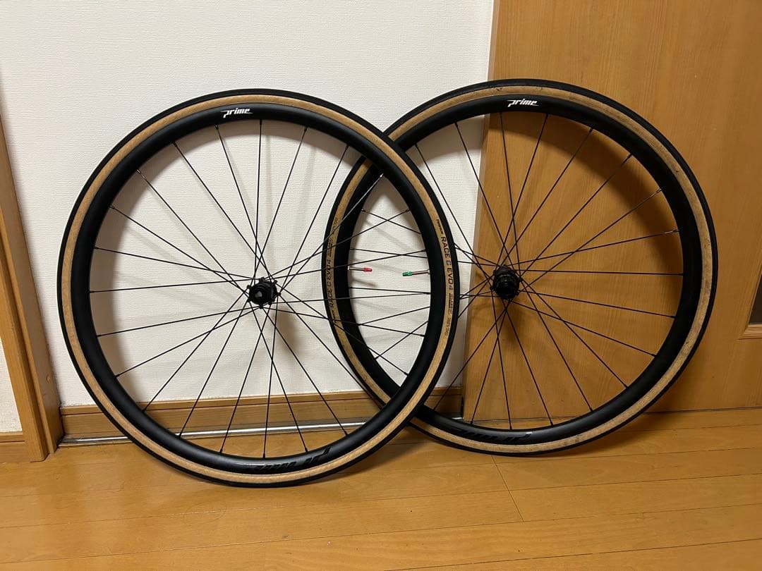 Prime Attaquer V2 Disc 軽量アルミホイール タイヤセット