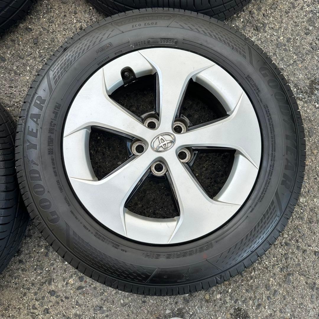 トヨタプリウス30後期純正ホイール 4本サマータイヤ付