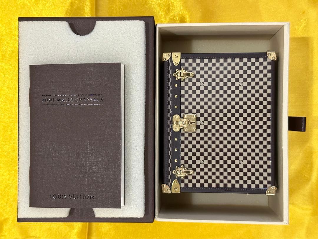 LOUIS VUITTON ルイヴィトン マルシャポー ダミエ 小物入れ