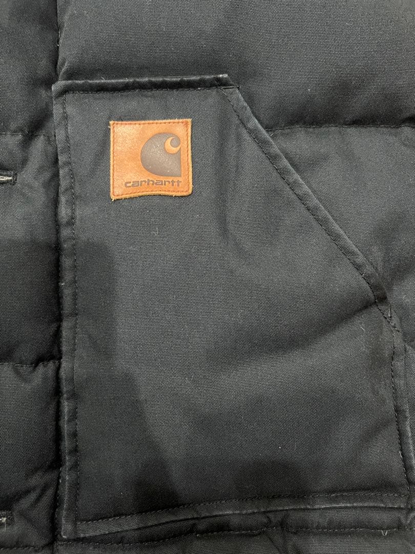 セレッソ　Carhartt ブラック ダウンベスト
