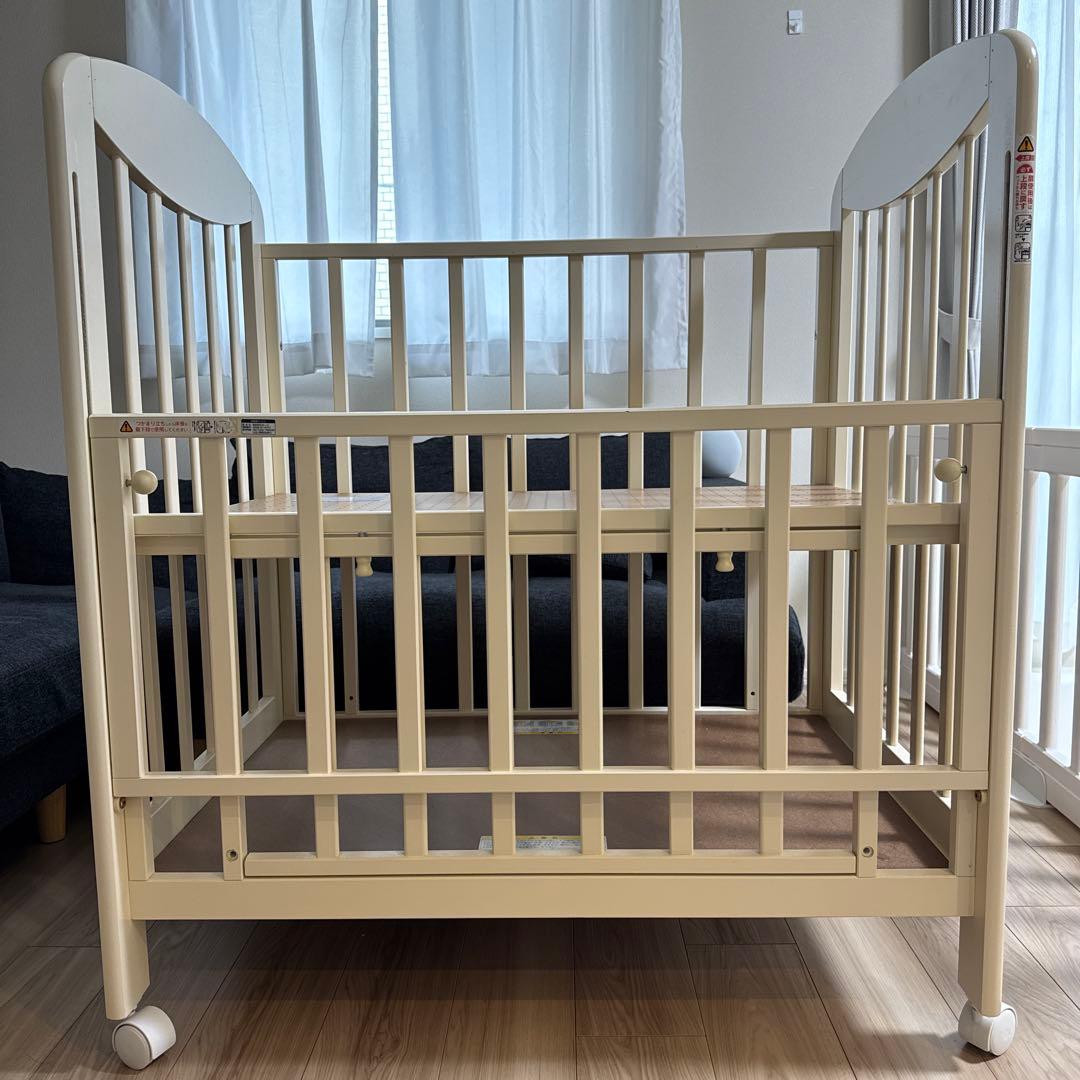 【匿名配送】 カトージ ベビーベッド ミニベビーベッド アイボリー 白