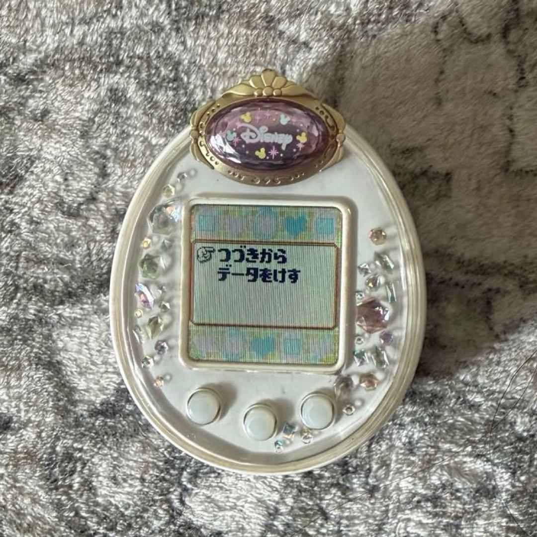 たまごっちP's たまでこピアス　Disney Tamagotchi ホワイト