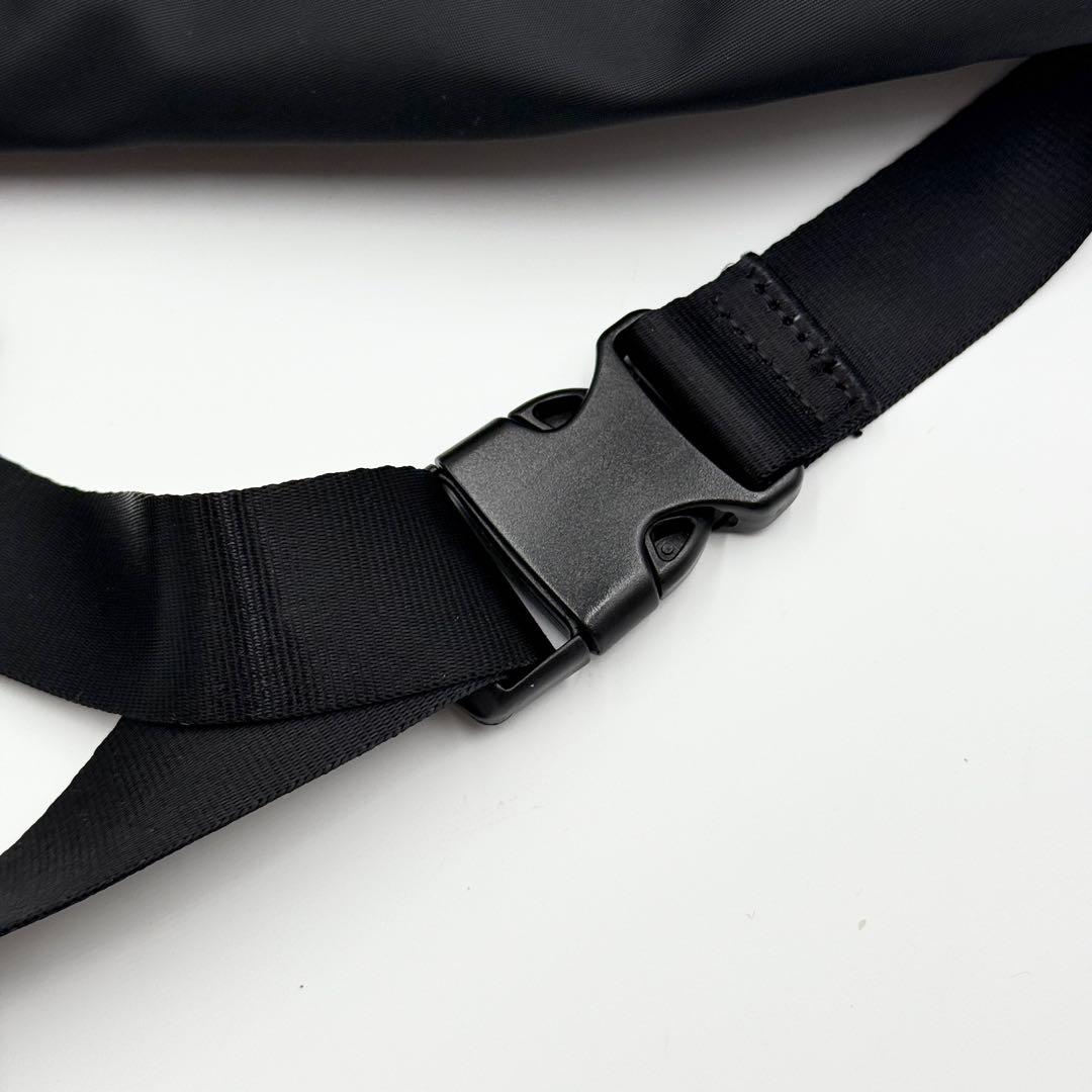 未使用品✨LANVIN ランバンオンブルー ボディバッグ ウエストポーチ リボン