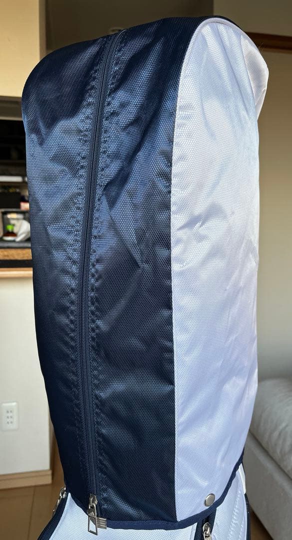 美品adidas アディダス　ゴルフ マストハブ　軽量キャディバッグ 9型　白紺