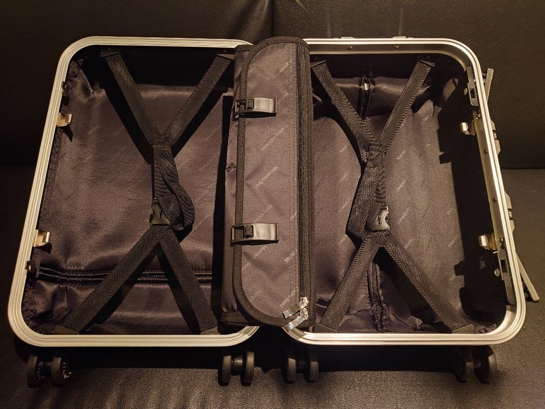 【純正】Mercedes-Benz/キャリーケース/ノベルティ非売品