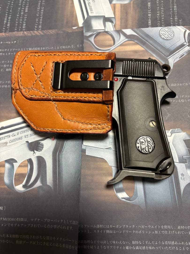 waベレッタ1934hw樹脂製カーボンブラック