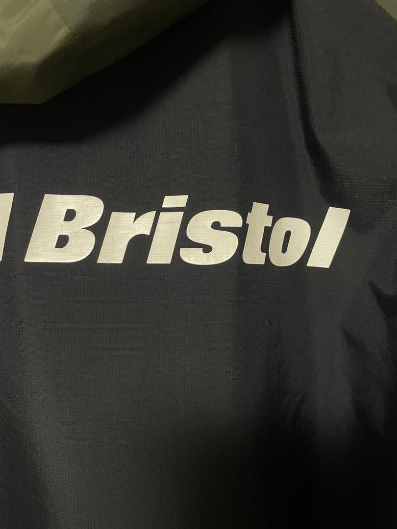 F.C.Real Bristol ナイロンジャケット オリーブ/ブラック L