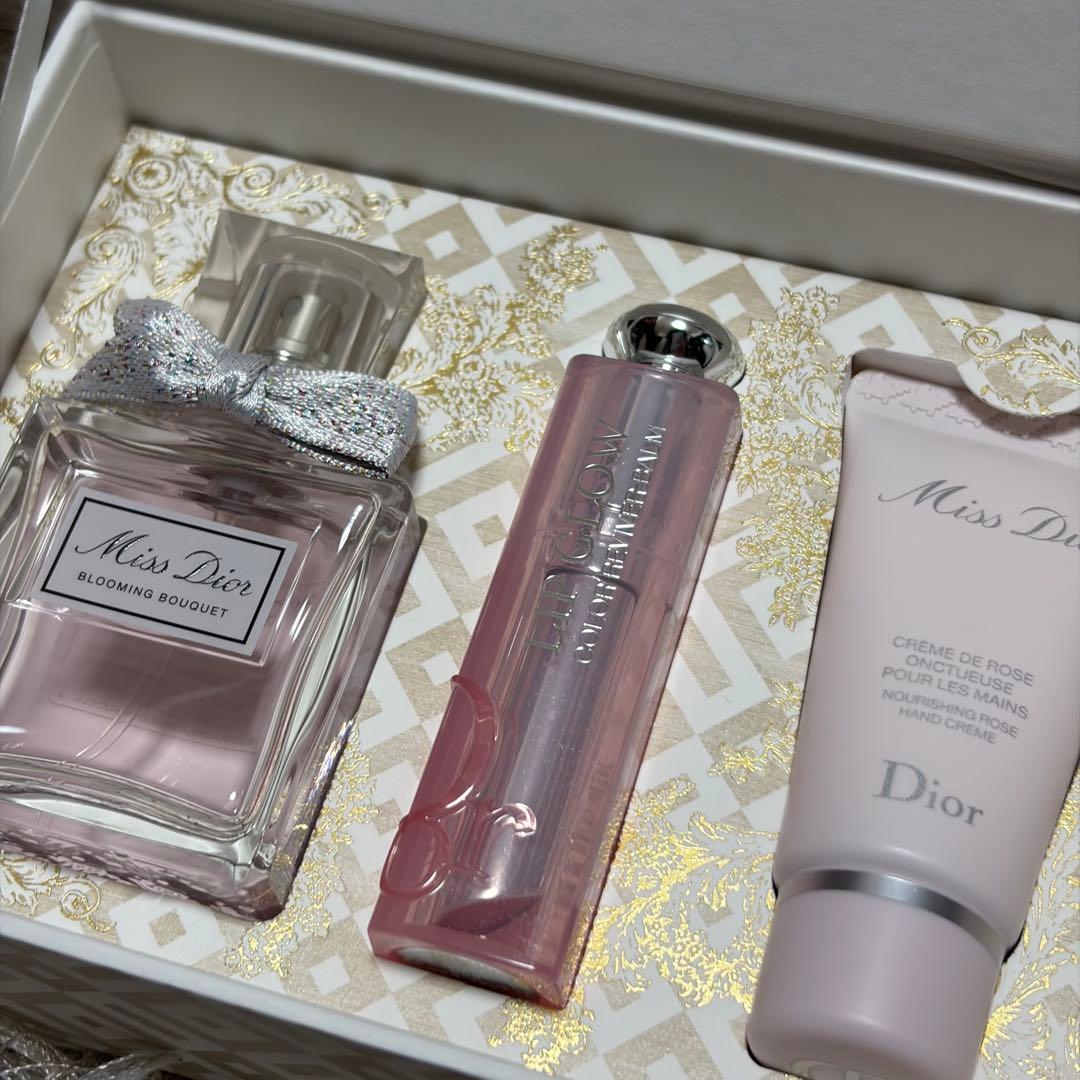 ミス ディオール クリスマスコフレ2024