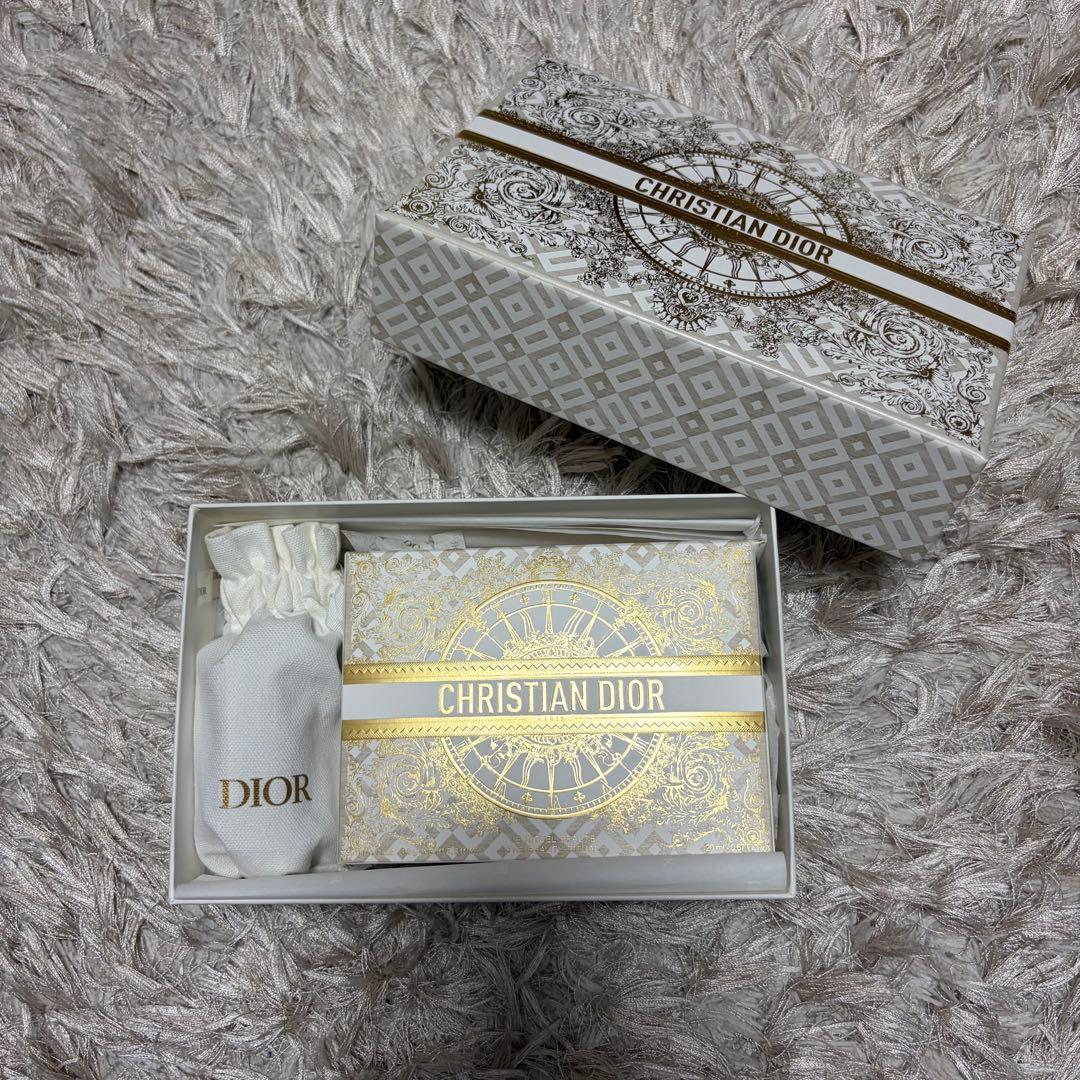 ミス ディオール クリスマスコフレ2024