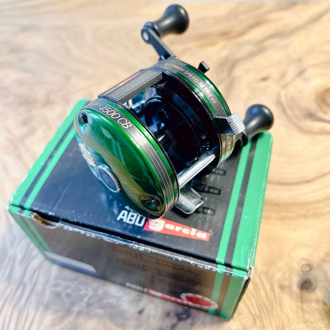 ABU Ambassadeur 4500CB グリーン　激レア　　デッドストック