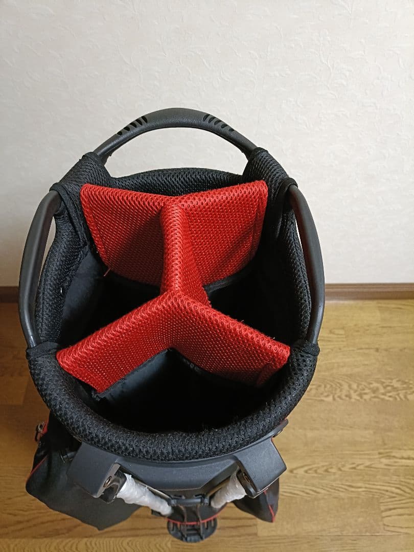 値下げしました!テーラーメイド(TAYLOR MADE) スタンドキャディバッグ