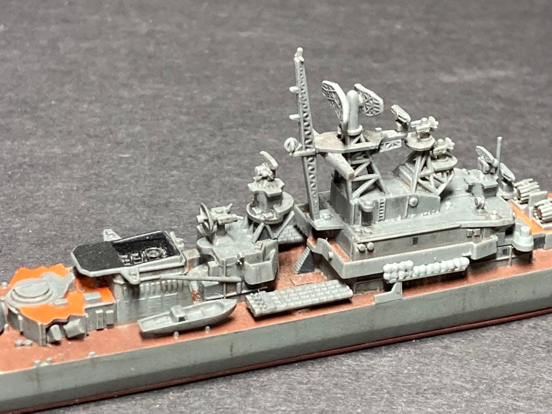 【完成品】1/700 ソビエト海軍 クリヴァクⅡ型フリゲート(ピットロード)