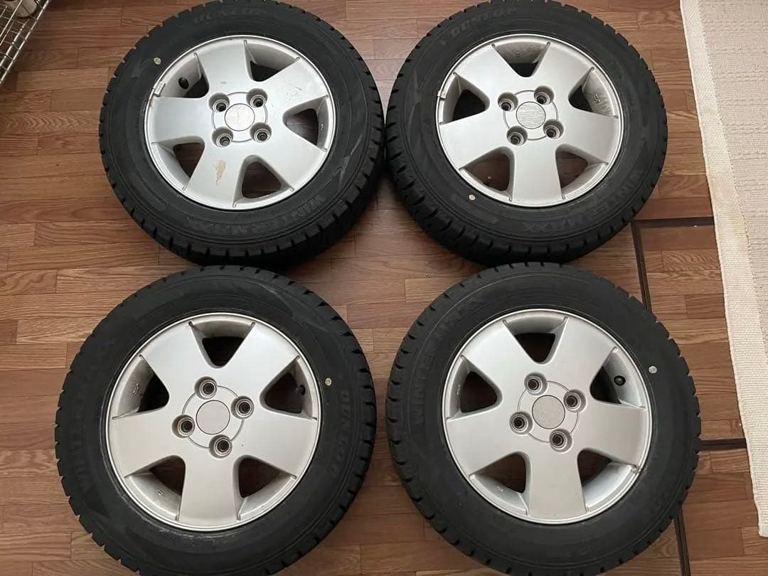 13インチ　エブリィワゴンda52w/da62wスタッドレスタイヤ付き4本セット