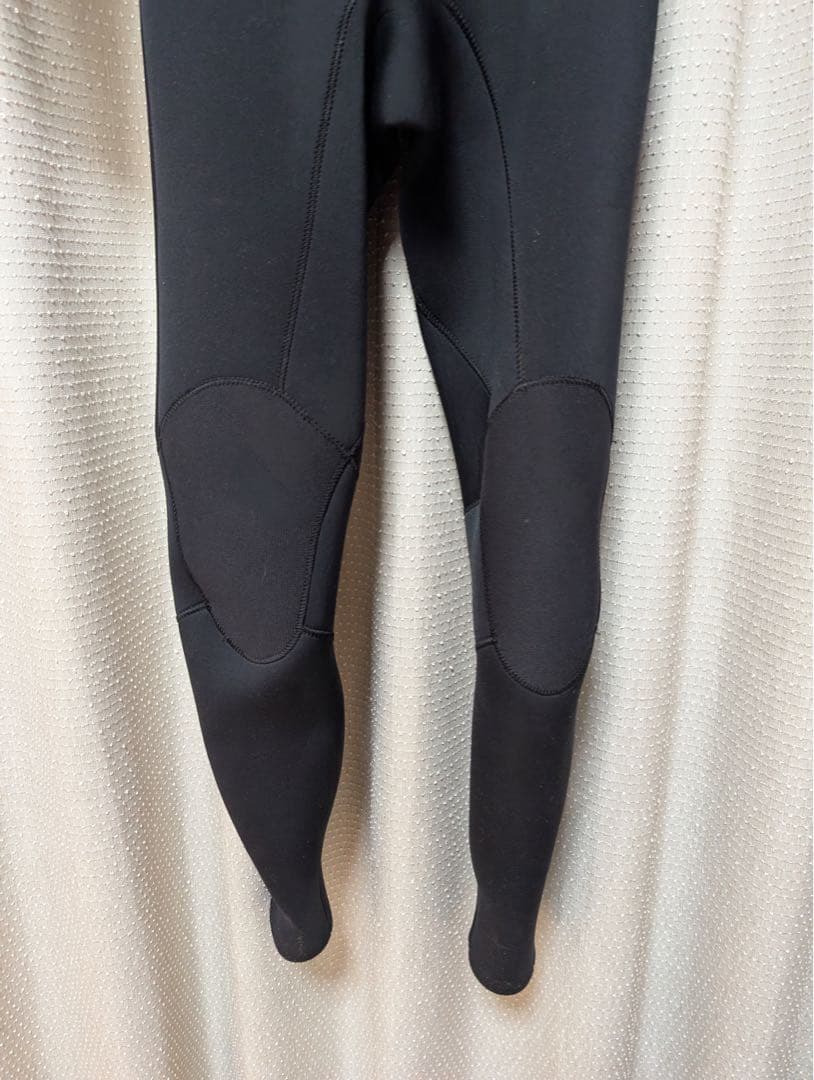 AIRTIGHT(エアータイト)3×2mm フルスーツ メンズMサイズ相当