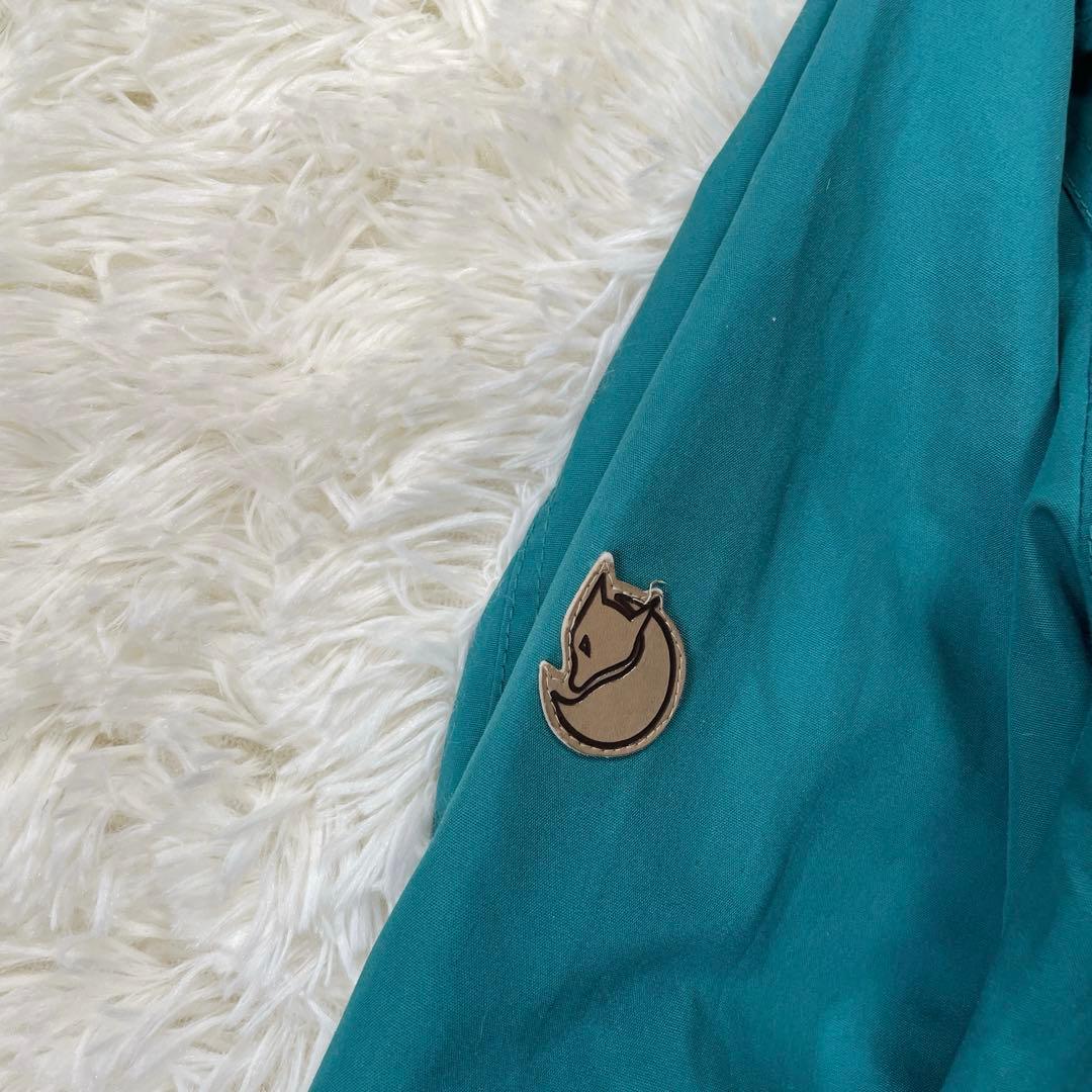 FJALL RAVEN フェールラーベン　マウンテンパーカー　ロゴ　ワッペン