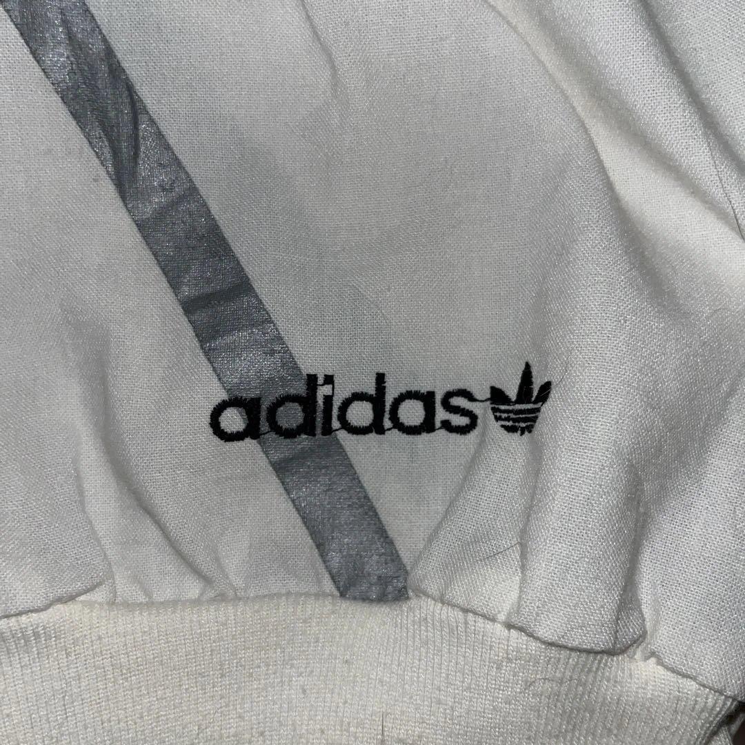 adidas オリンピック冬季大会 スウェットシャツ