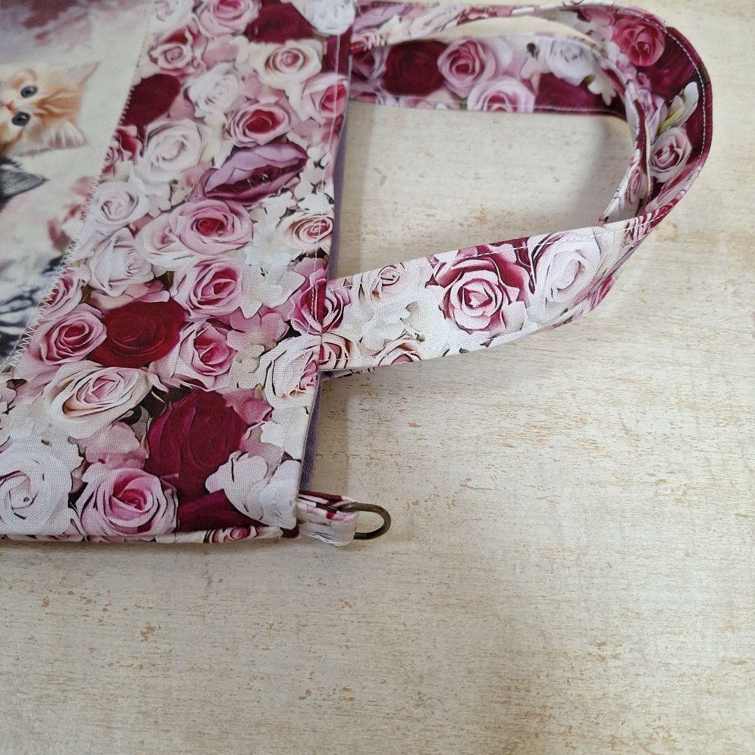 激レアねこと女の子パネル生地　ハンドメイド　まちなしバッグ　布バスケット