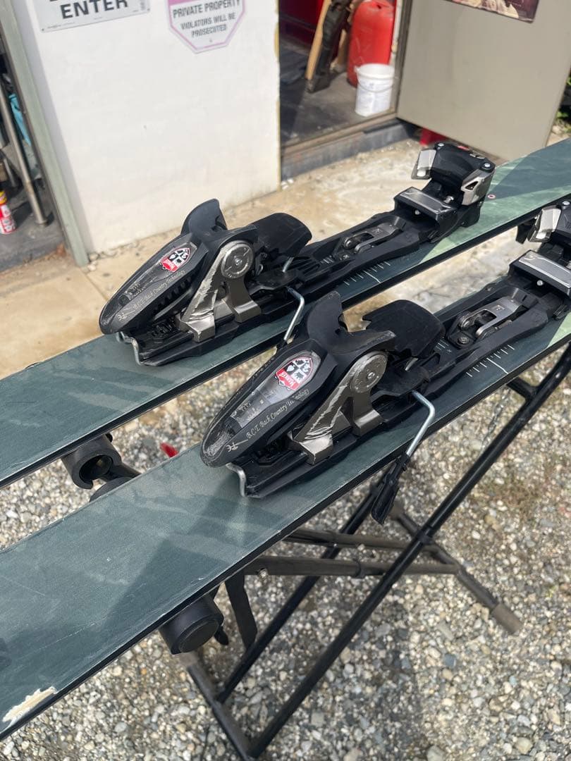 スキー BLASTRACK VERSANT 178