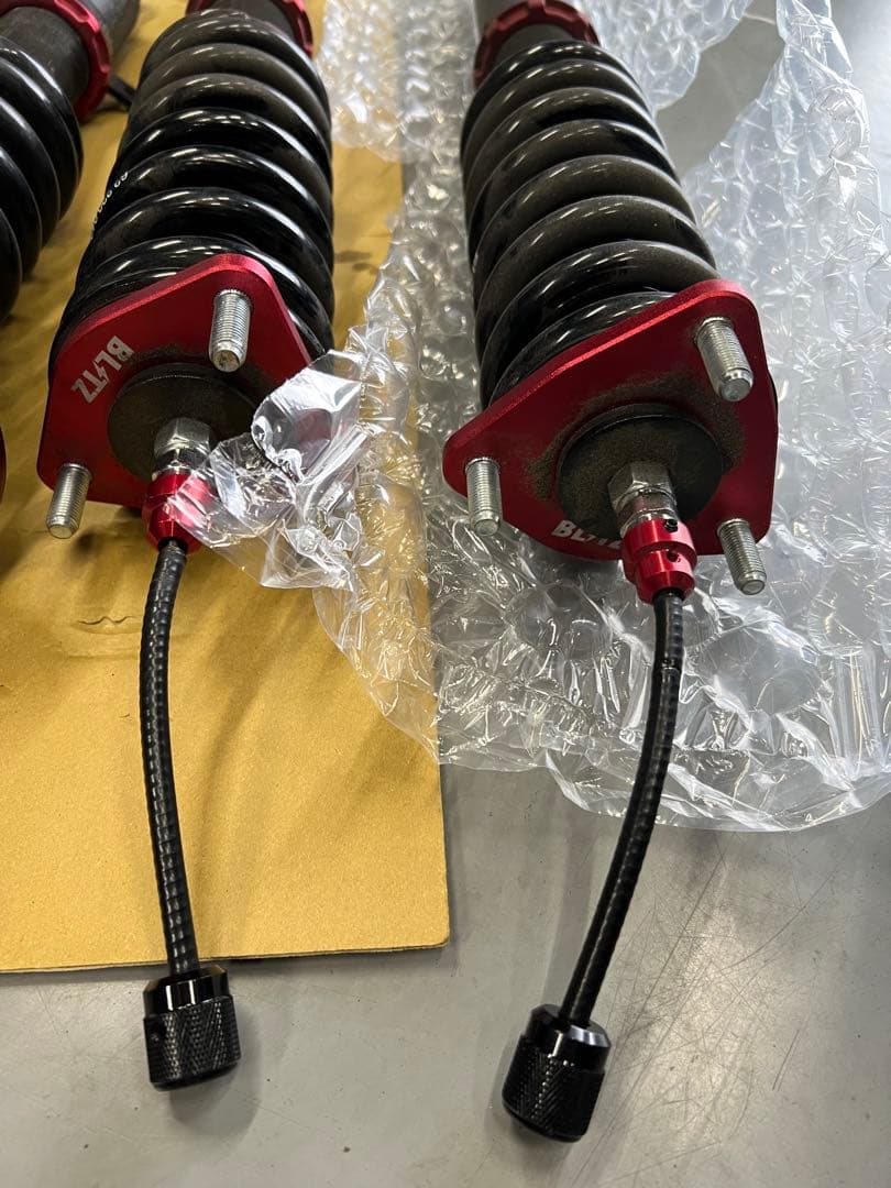 車高調　IS-F USE20 2WD BLITZ DAMPER ZZ-R