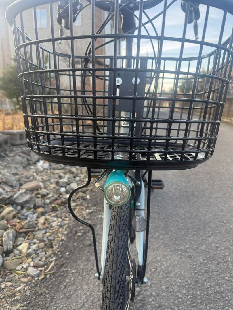 水色 電動アシスト自転車 シティタイプ