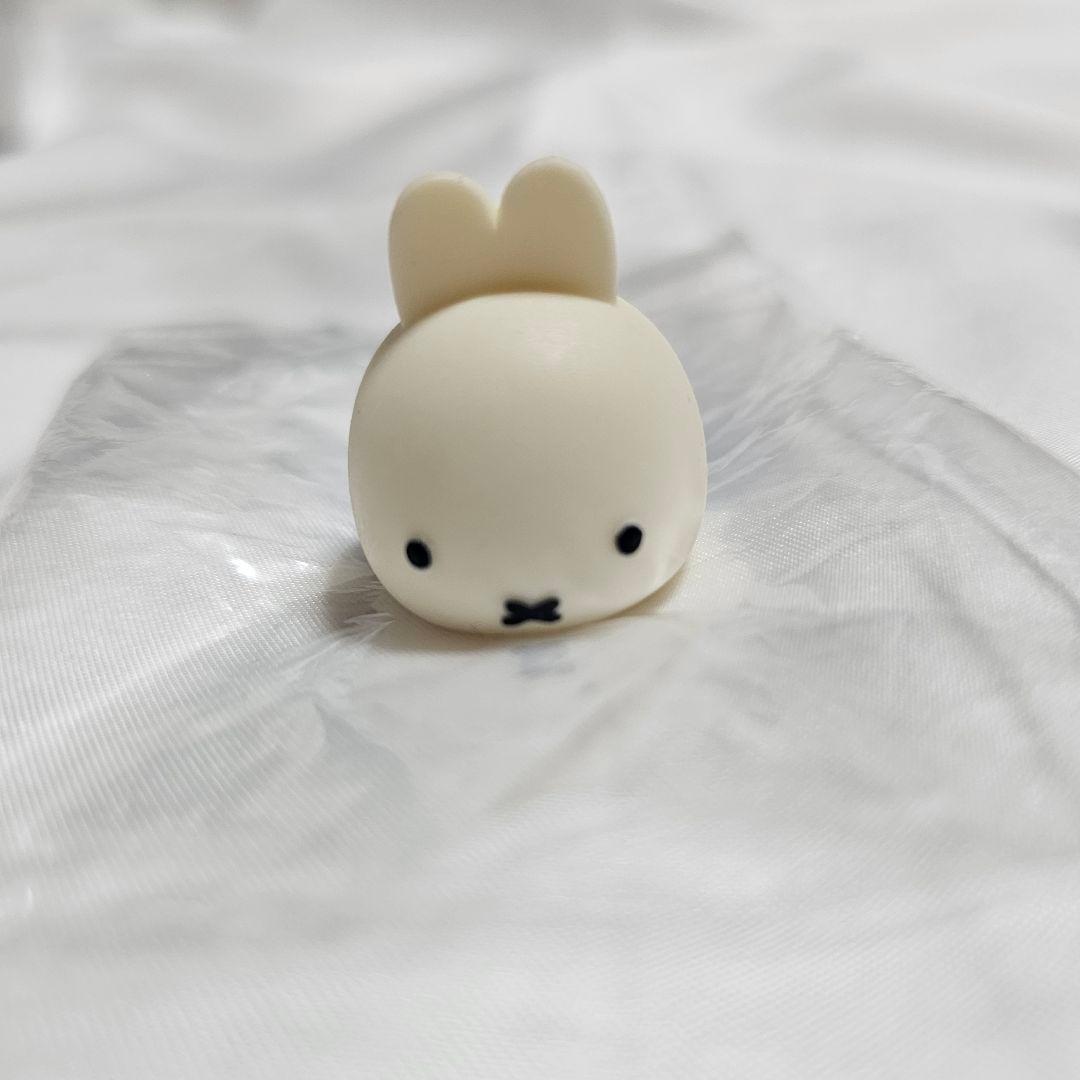 もにまるず　ミッフィー(ブルー)