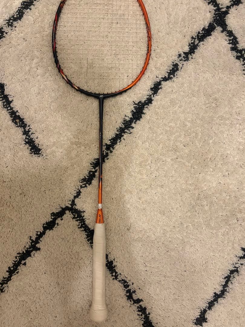 福*田様 アストロクス99 バドミントンラケット