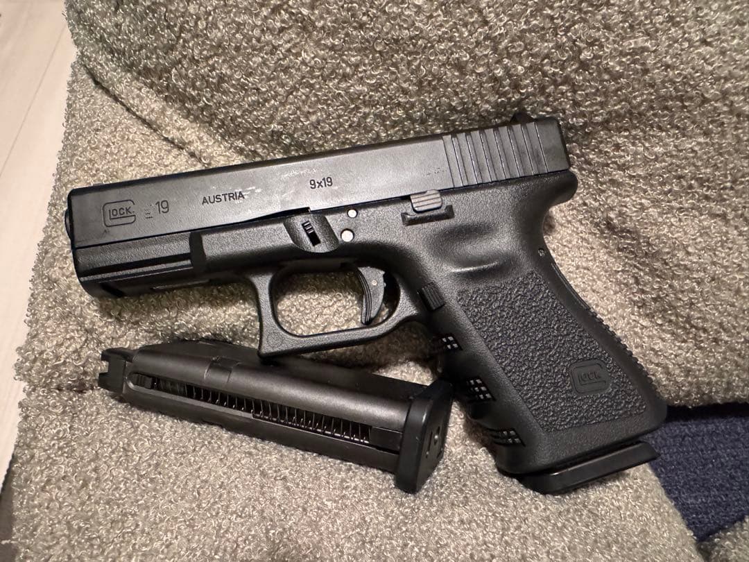 東京マルイGlock 19 ガスガン 予備マガジン