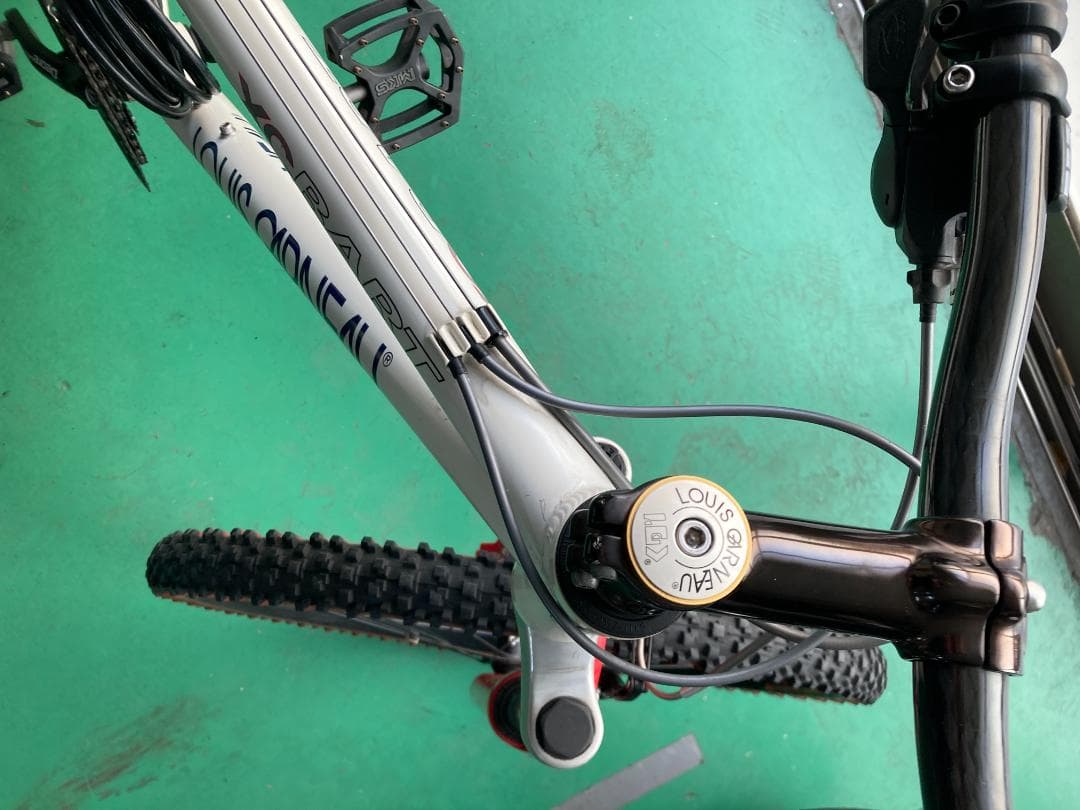 ルイガノLOUISGARNEAU BART MTB 400サイズ　ホワイト