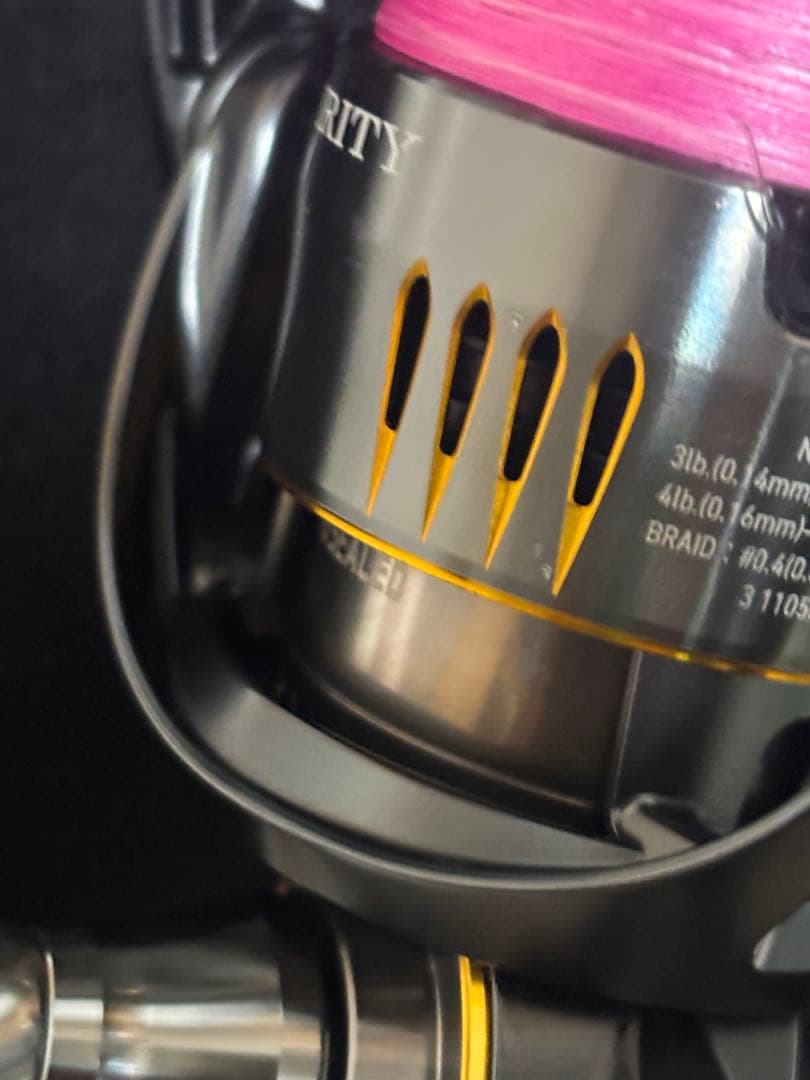 23AIRITY(エアリティ) LT2000S-P換えスプール付きアジング