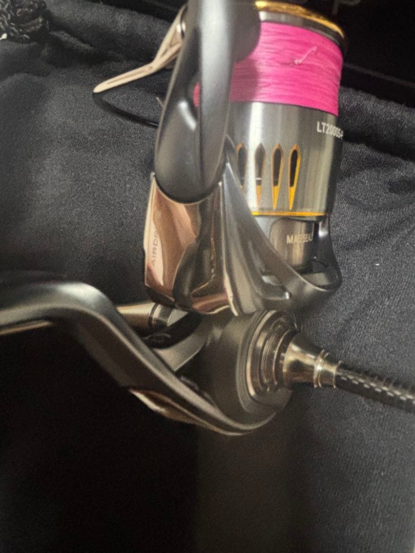 23AIRITY(エアリティ) LT2000S-P換えスプール付きアジング